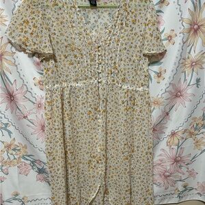 Torrid Yellow Floral Short Sleeve Dress size 00